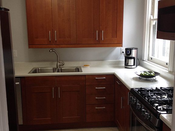 New stainless kitchen