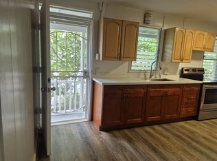 2226 Seaview Ave #C, Honolulu, HI 96822
