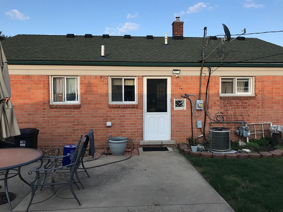 1st image of 4288 15th St