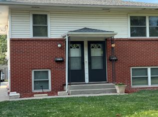 2722 E St, Lincoln, NE 68510