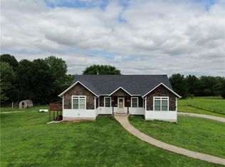 657 SW 701st Rd, Centerview, MO 64019