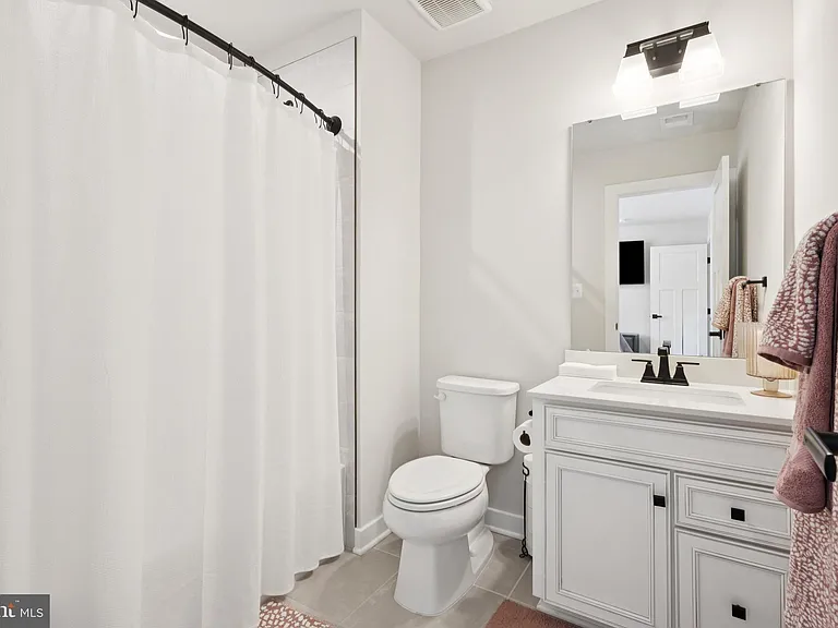 10706 Green Leaf Run — Photo 24