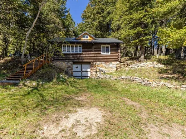 508 Evergreen Ave, Pincher Creek, AB T0K 1W0