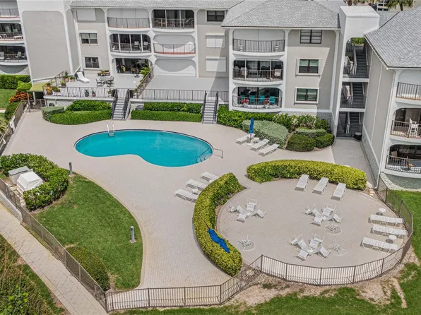 5300 Highway A1a APT 303, Vero Beach, FL 32963