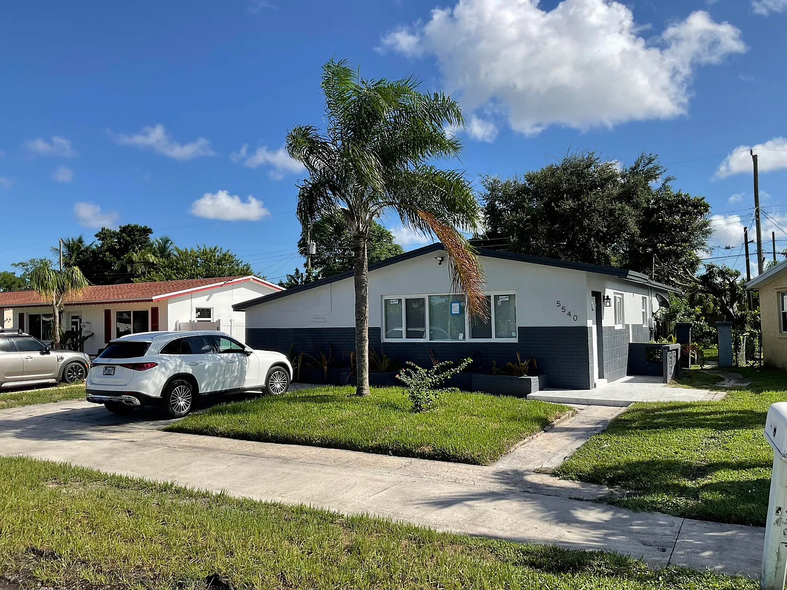 4 bed, 3.0 bath, 1352 sqft, $4,000 — Photo 2