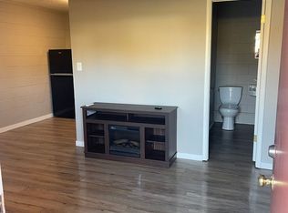 845 S Market Ave #7, Springfield, MO 65806