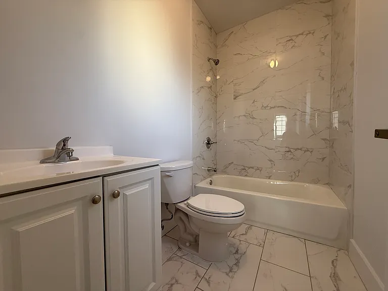 47 Chester Pl #1 — Photo 23