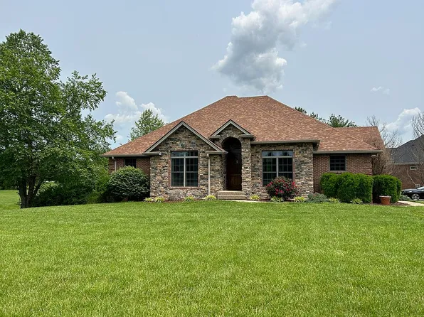 515 Greencrest Dr, Cecilia, KY 42724