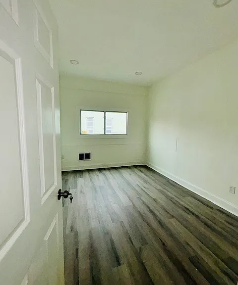 2029 E Tioga St #2 — Photo 4