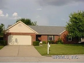 220 Saint Sabre Dr photo 1