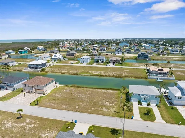 3463 Triggerfish Dr #17, Spring Hill, FL 34607