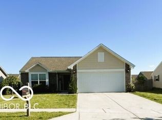 1357 Crabapple Rd, Franklin, IN 46131