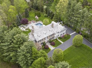 128 Stoneleigh Rd, New Canaan, CT 06840