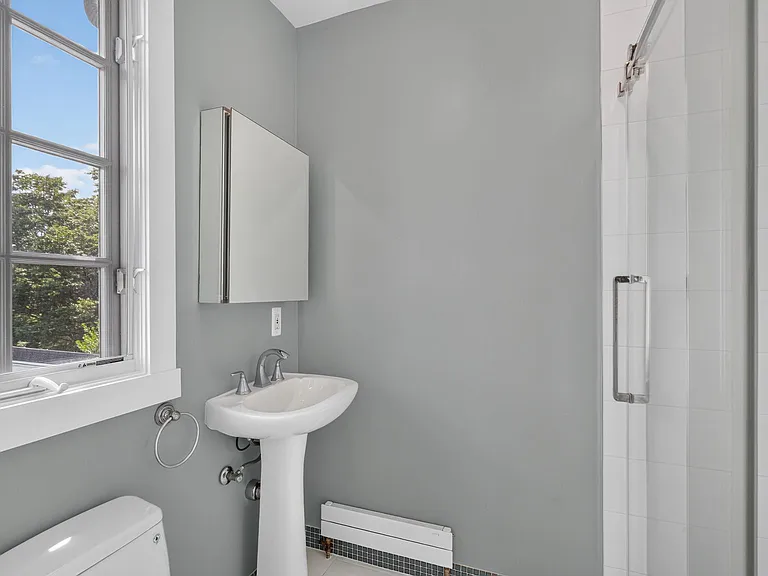 3113 45th St NW — Photo 27