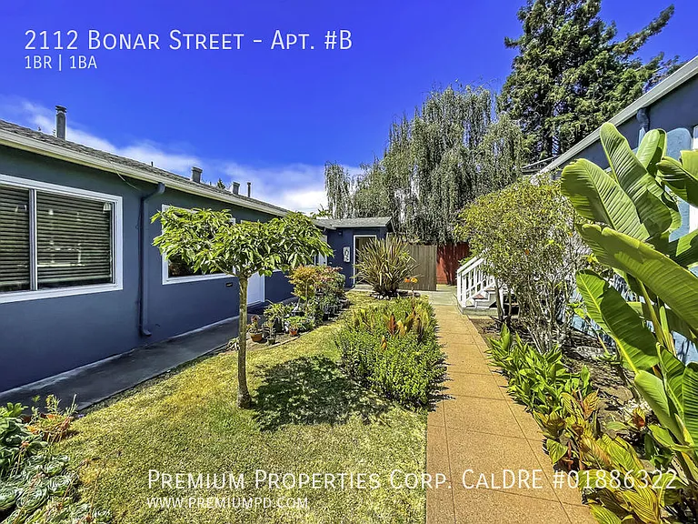 2112 Bonar St #B — Photo 11