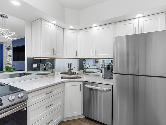 3rd image of 3200 NE 36th Street #1420
