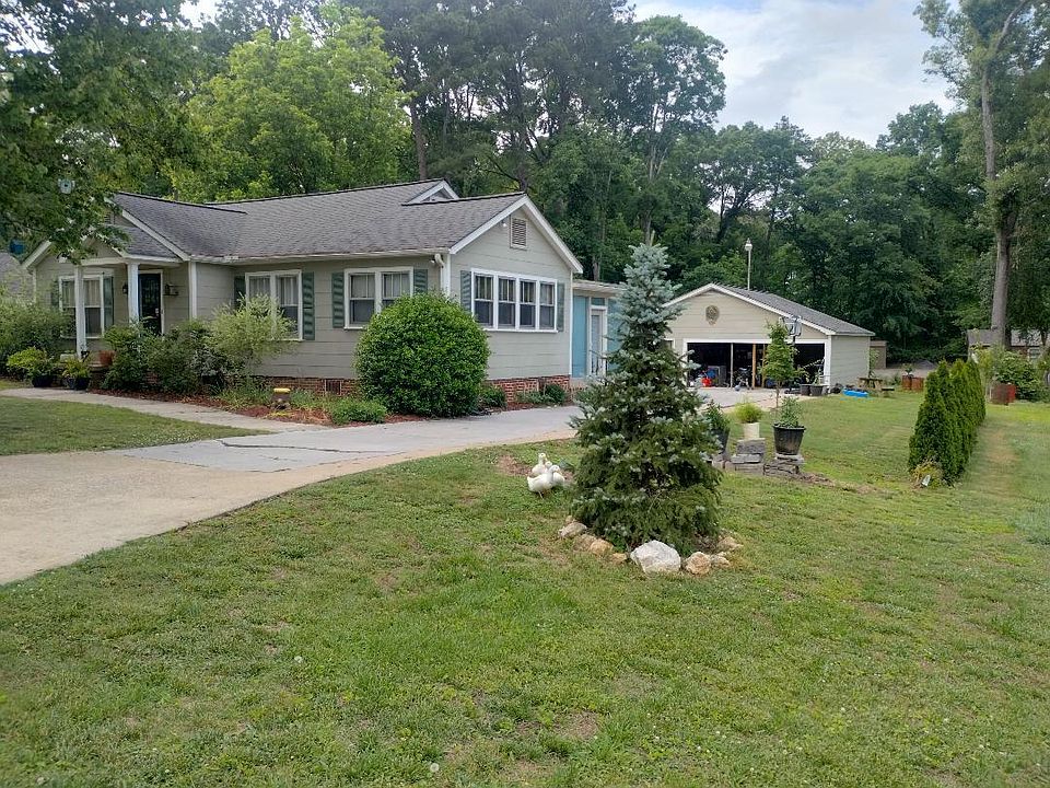 1st image of 106 Todd Ave