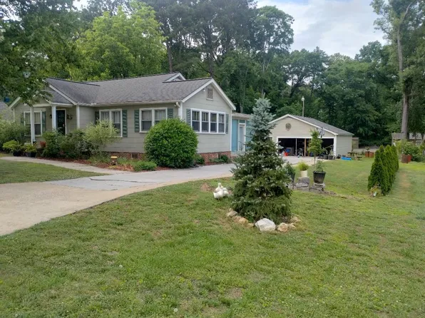 106 Todd Ave, Dalton, GA 30721