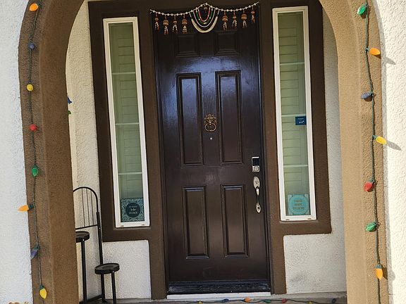 3rd image of 5688 Saratoga Cir
