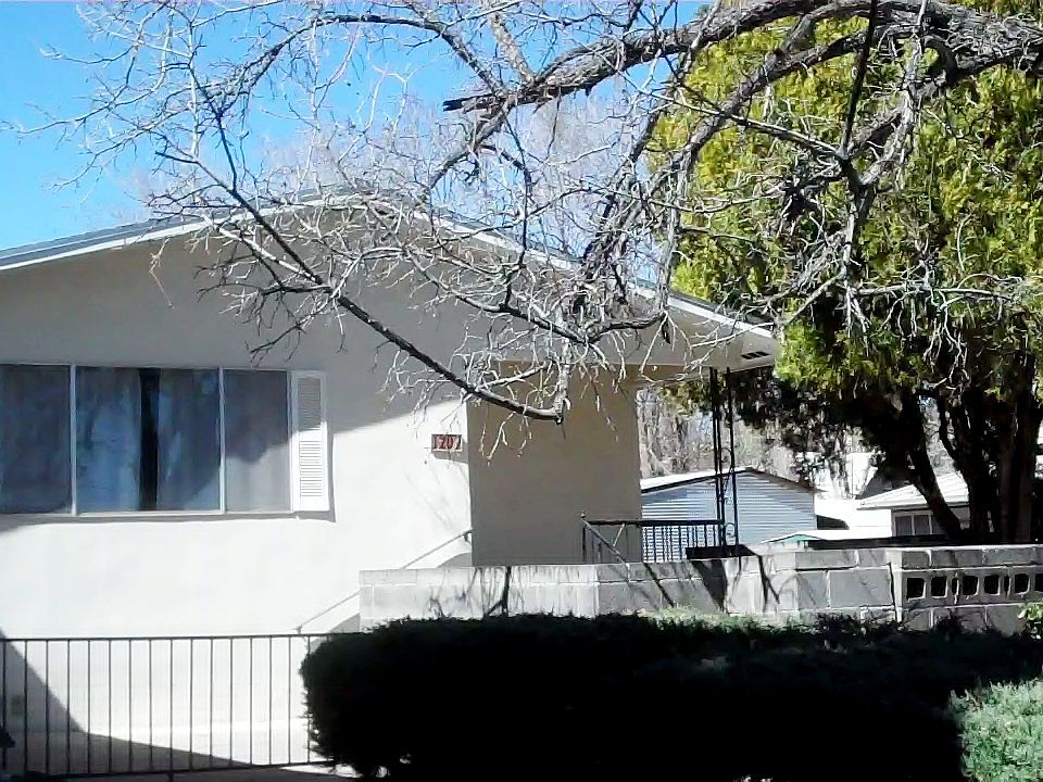 Front entrance to home