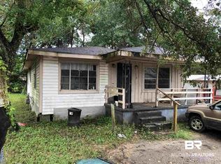 1903 Dickerson St, Prichard, AL 36610