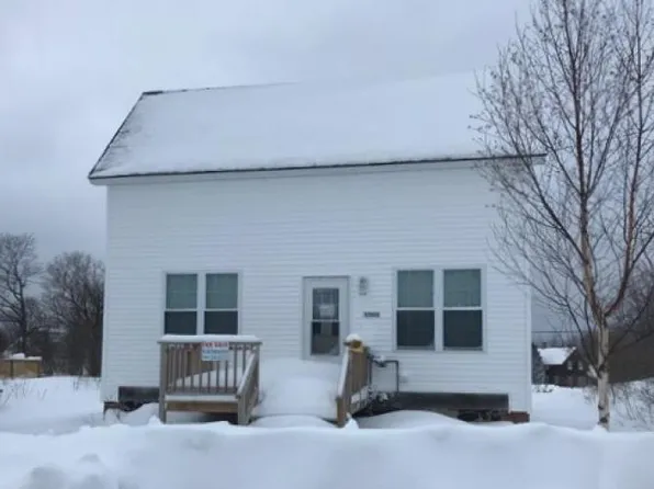 57493 Caledonia St, Calumet, MI 49913