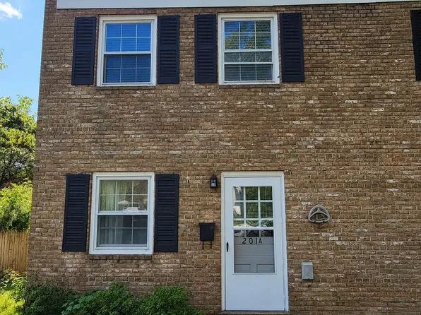 201 La Verne Ave #A, Alexandria, VA 22305
