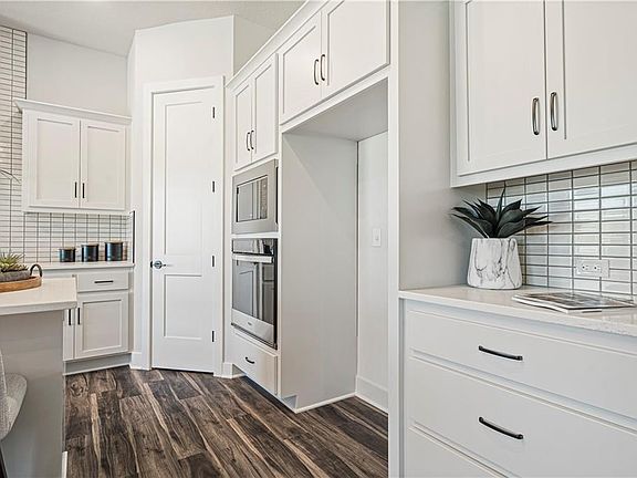 7th image of this home