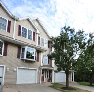 76 Pear Tree Lane, Newmarket, NH, 03857