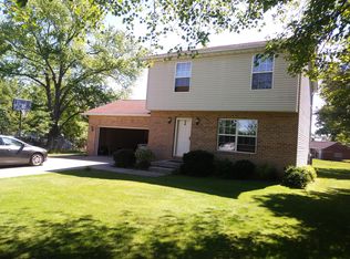 227 Delora Dr, Akron, OH 44319