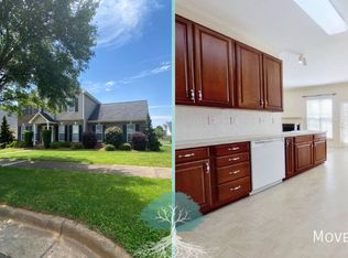 5808 Chesridge Ln, Pfafftown, NC 27040