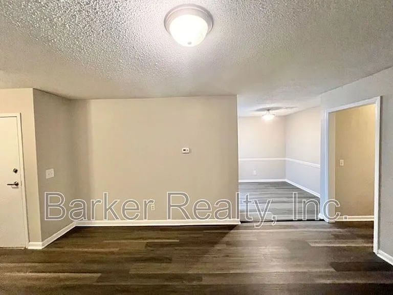 203-2B E Ransom St — Photo 4