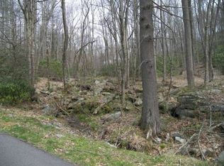 611 Rock Ledge Ln, Linville, NC 28646