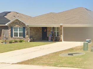 1420 Scotland Dr, Centerton, AR 72719