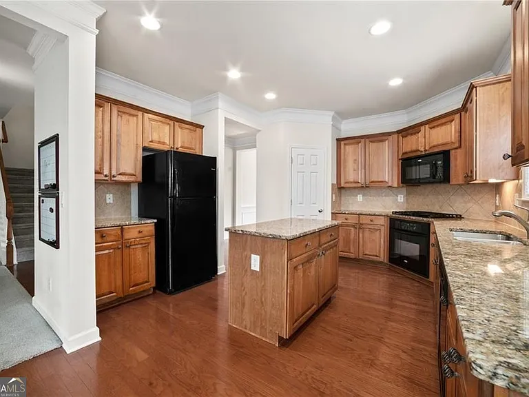 4825 Shiloh Creek Ct — Photo 10