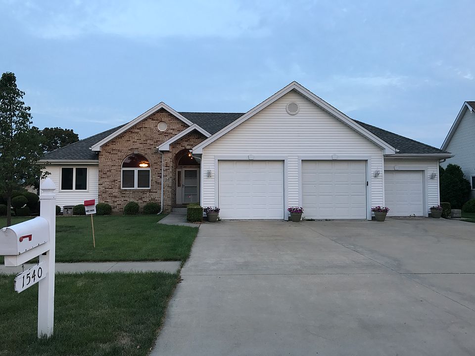 1st image of 1540 Carver Cir