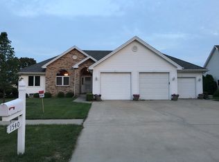1540 Carver Cir, Bourbonnais, IL 60914