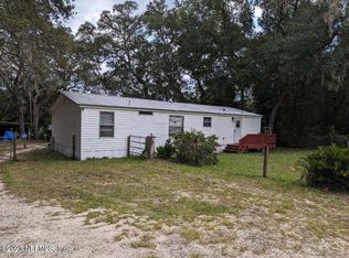 224 Murphy St, Interlachen, FL 32148