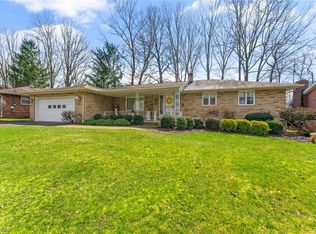 755 Mapleridge Dr, Youngstown, OH