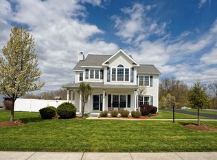 30 Willis Way, Malta, NY 12020