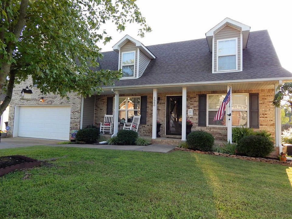 1st image of 1560 Cedar Springs Cir