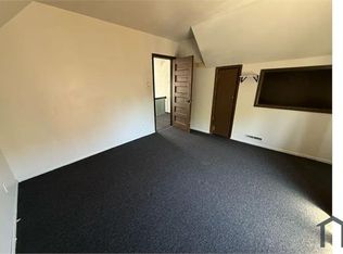 3601 W Highland Blvd STOP 1, Milwaukee, WI 53208