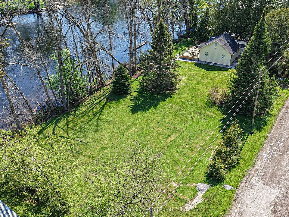 1st image of 1079 Severn River Rd