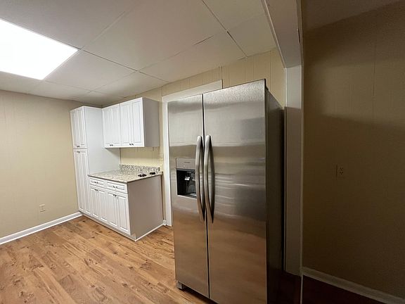5th image of 115 Commonwealth Ave