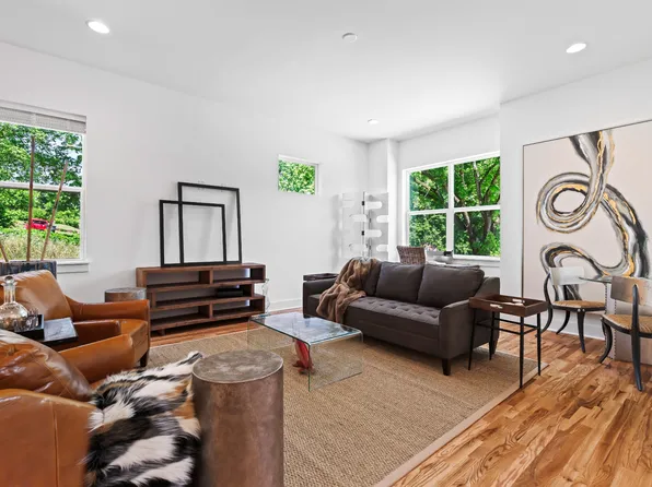 2313B Lloyd Ave, Nashville, TN 37218