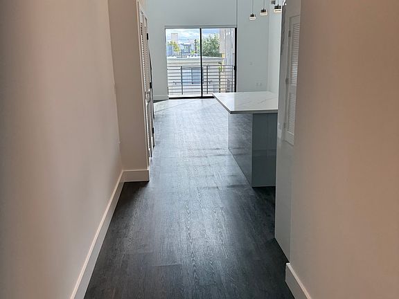 5th image of 5254 Denny Ave #303