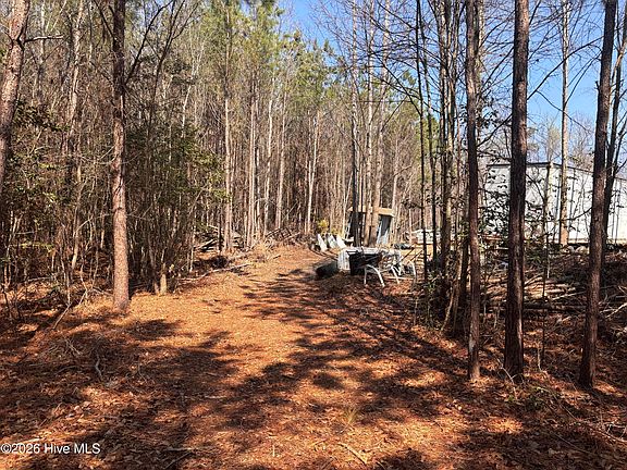 5th image of 00 Irvin Road