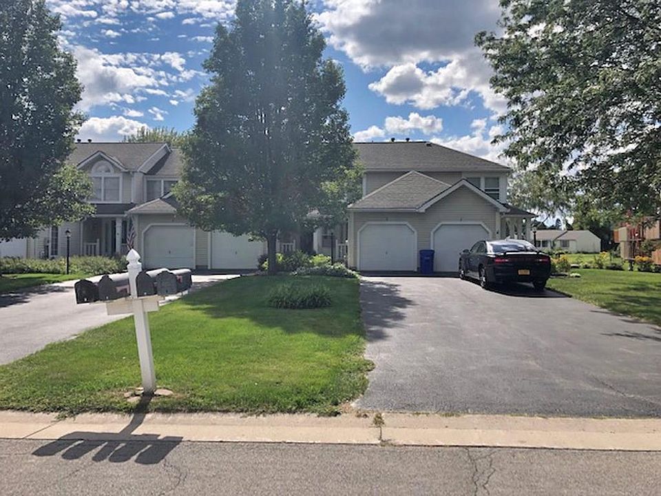 1st image of 3 Courtshire Ln