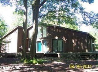 44 Minsi Trl E #44, Long Pond, PA 18334