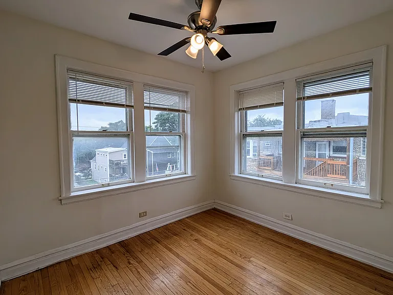 Back bedroom